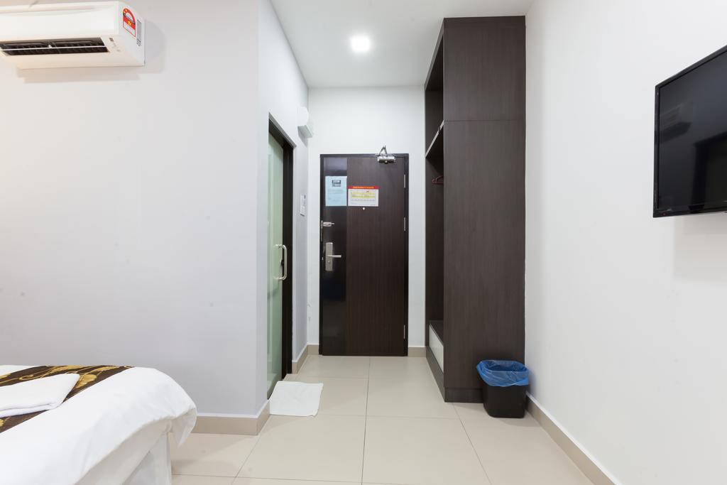 D'Metro Hotel Shah Alam Exterior foto