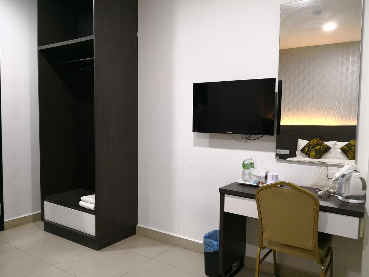 D'Metro Hotel Shah Alam Habitación foto